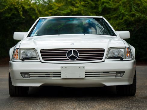 Used 1995 Mercedes-Benz SL 500 image 2
