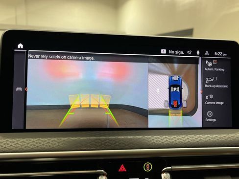 Certified 2024 BMW X4 M40i w/ Premium Package image 17