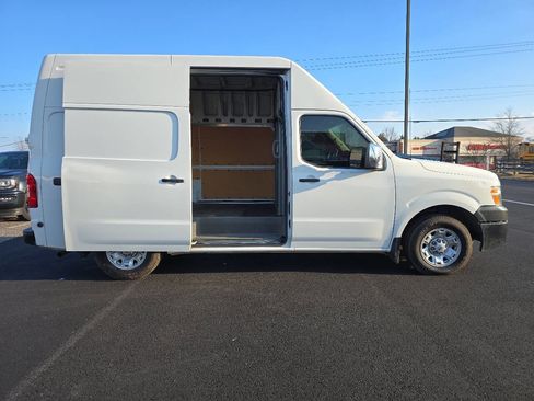 Used 2020 Nissan NV 2500 SV w/ Navigation Package image 42