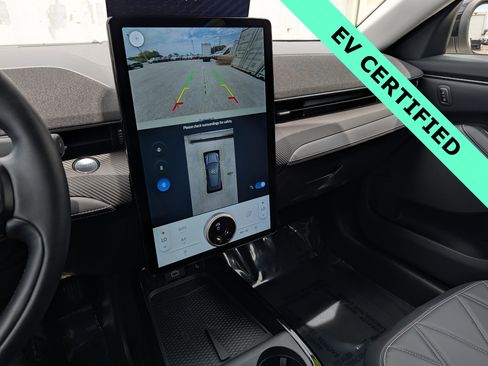 Certified 2025 Ford Mustang Mach-E Select RWD image 30