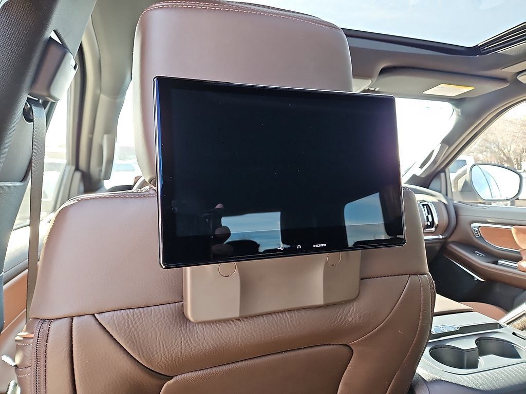 New 2026 Ford Expedition King Ranch AWD/4WD image 12