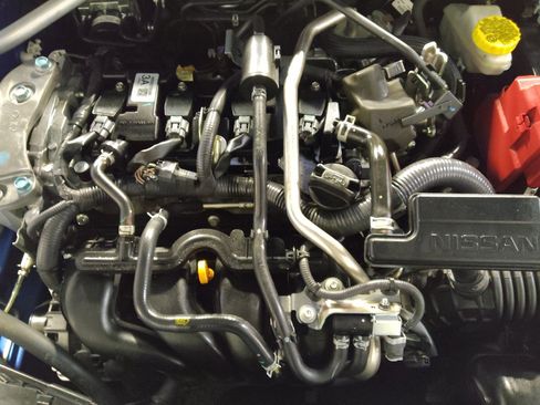 Used 2024 Nissan Sentra SV FWD image 30