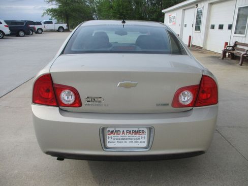 Used 2011 Chevrolet Malibu LT w/ Power Convenience Package FWD image 5