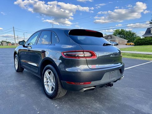 Used 2017 Porsche Macan image 7