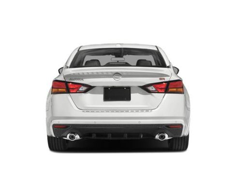 Used 2023 Nissan Altima 2.5 SR w/ SR Premium Package AWD/4WD image 8