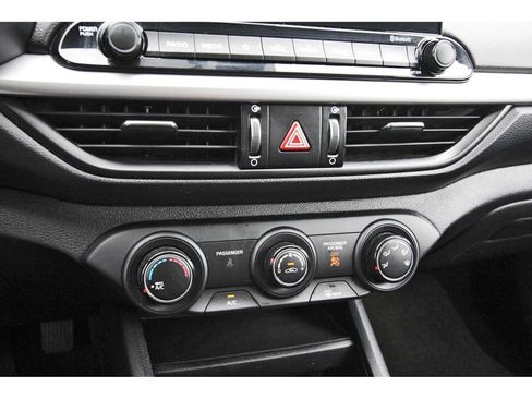 Used 2021 Kia Forte LXS FWD image 24