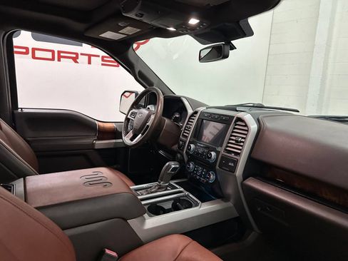 Used 2018 Ford F150 King Ranch w/ Equipment Group 601A Luxury AWD/4WD image 56