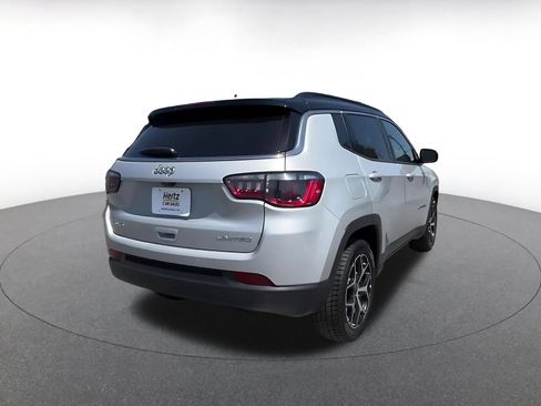 Used 2025 Jeep Compass Limited AWD/4WD image 14