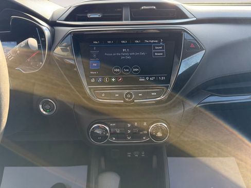 Used 2023 Chevrolet TrailBlazer LT w/ Convenience Package image 21