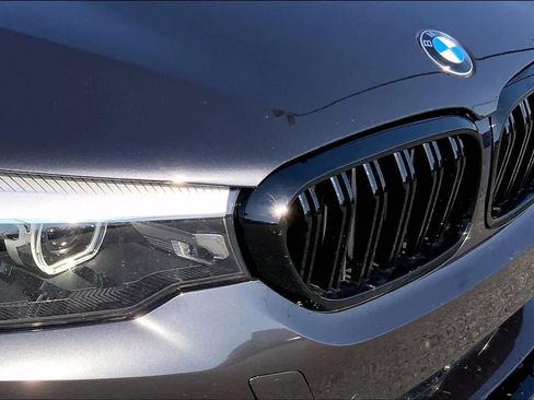 Used 2020 BMW 540i w/ Premium Package image 29