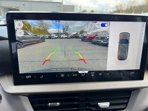 New 2026 Ford Explorer Active image 13