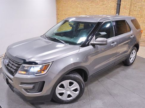 Used 2018 Ford Explorer 4WD Police Interceptor image 2