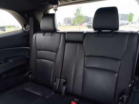 Used 2020 Honda Pilot Black Edition image 28