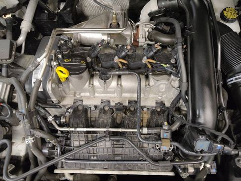 Used 2019 Volkswagen Jetta S w/ Driver Assistance Package image 30