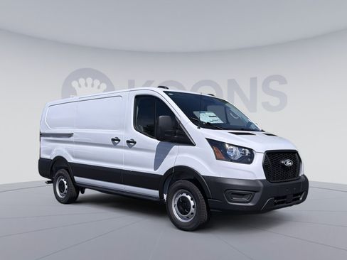 New 2026 Ford Transit 250 Low Roof w/ Load Area Protection Package RWD image 10