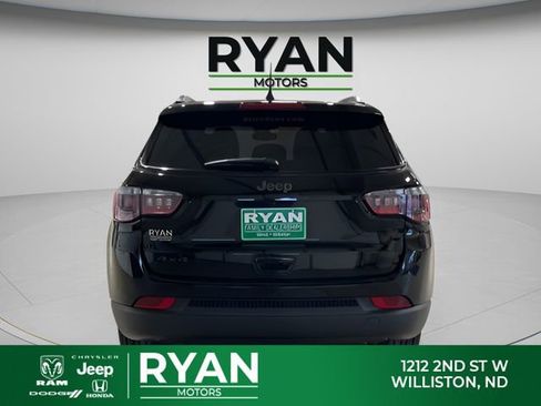 New 2026 Jeep Compass Latitude AWD/4WD image 8