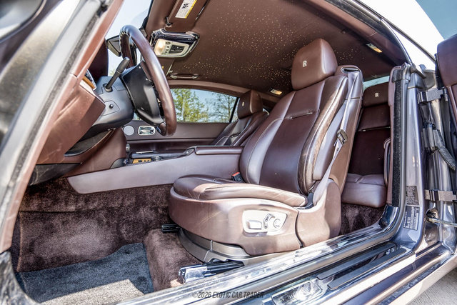 Used 2016 Rolls-Royce Wraith RWD image 58