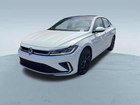 Used 2026 Volkswagen Jetta SE FWD image 9
