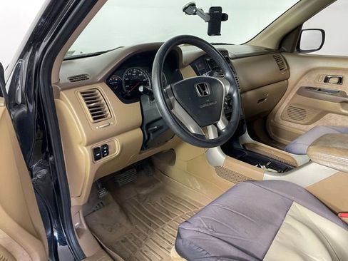 Used 2004 Honda Pilot LX image 3
