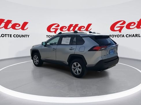 Used 2019 Toyota RAV4 LE image 6