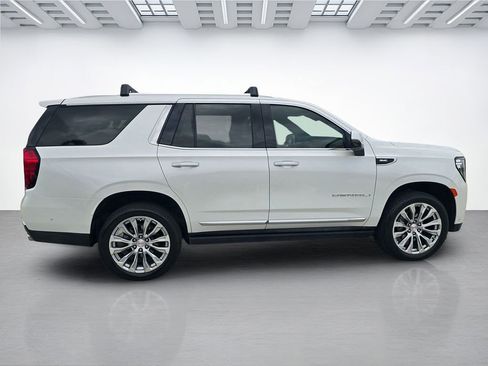 Used 2024 GMC Yukon Denali w/ Denali Reserve Package RWD image 2