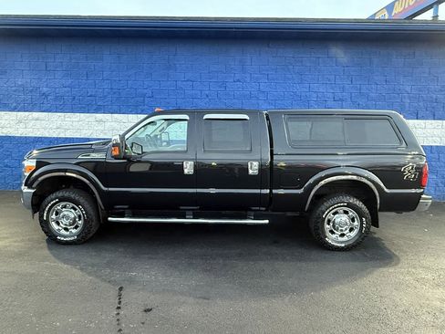 Used 2014 Ford F250 Lariat w/ Snow Plow Prep Package image 16