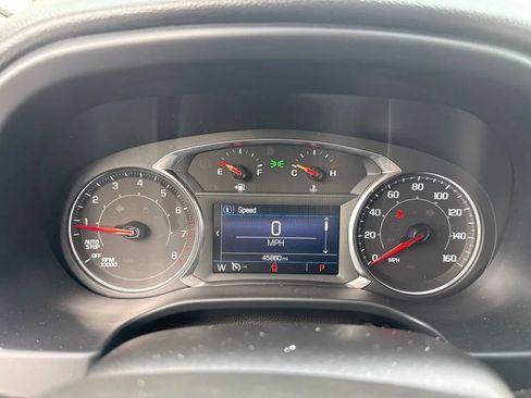 Used 2022 GMC Acadia SLE w/ Driver Convenience Package AWD/4WD image 2