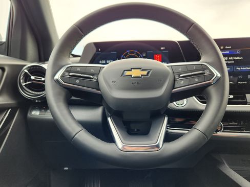 New 2026 Chevrolet Equinox LT w/ Safety and Technology Package FWD image 15