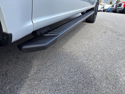 Used 2022 Ford F150 XLT w/ Equipment Group 302A High image 14