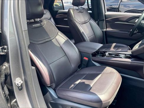 Certified 2026 Ford Explorer Platinum AWD/4WD image 6