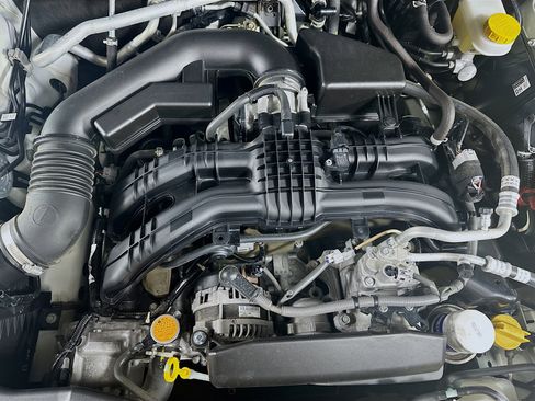 Used 2023 Subaru Crosstrek 2.0i Premium image 31