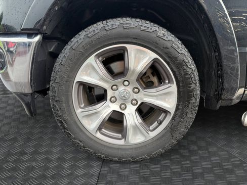 Used 2022 RAM 1500 Laramie AWD/4WD image 28