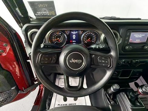 Used 2021 Jeep Wrangler Sport AWD/4WD image 11