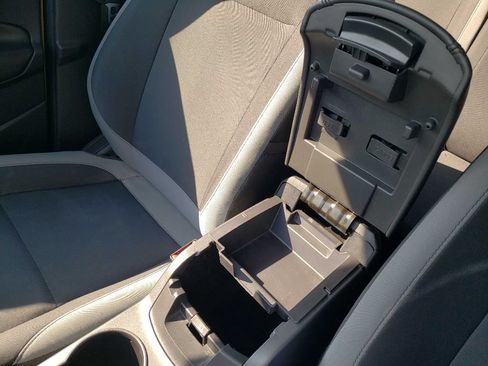 Used 2014 Ford Escape S FWD image 19