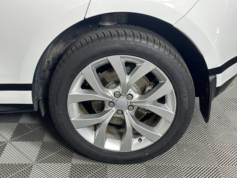 Used 2023 Land Rover Range Rover Evoque R-Dynamic SE AWD/4WD image 20