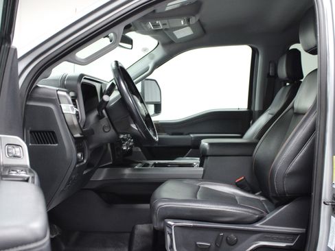 Used 2023 Ford F350 Lariat w/ Sport Appearance Package image 14