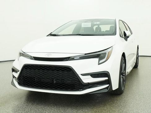 New 2026 Toyota Corolla SE FWD image 32