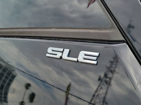 Used 2019 GMC Terrain SLE w/ Driver Convenience Package FWD image 29