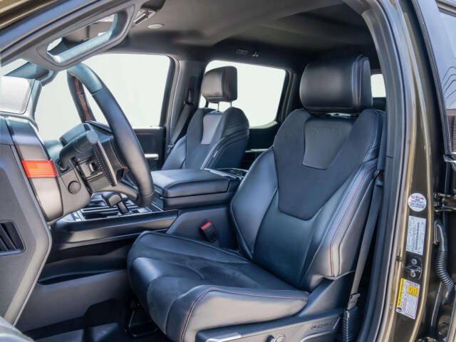Used 2025 Ford F150 Raptor AWD/4WD image 12