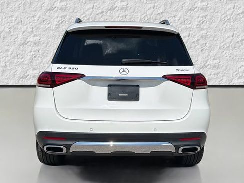 Used 2022 Mercedes-Benz GLE 350 4MATIC w/ Premium Package image 4