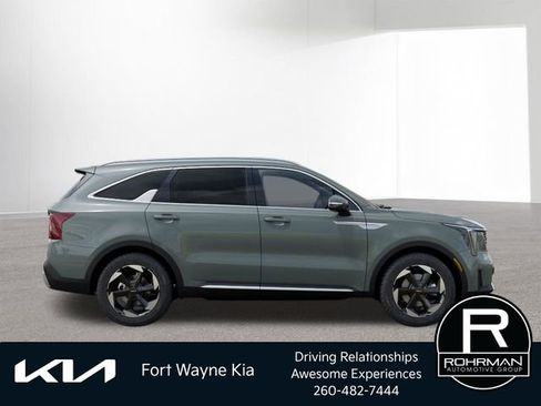 New 2026 Kia Sorento EX AWD/4WD image 8
