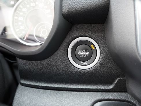 Certified 2023 RAM 1500 Big Horn image 30