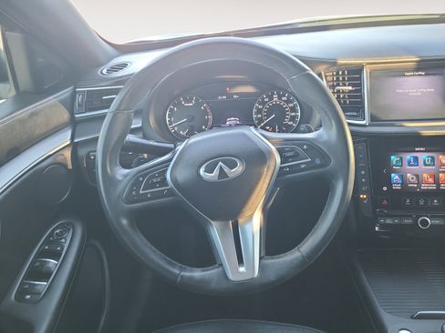 Used 2023 INFINITI QX55 Luxe w/ Cargo Package image 13