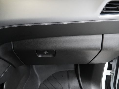 Used 2023 Chevrolet Tahoe Z71 w/ Luxury Package image 42