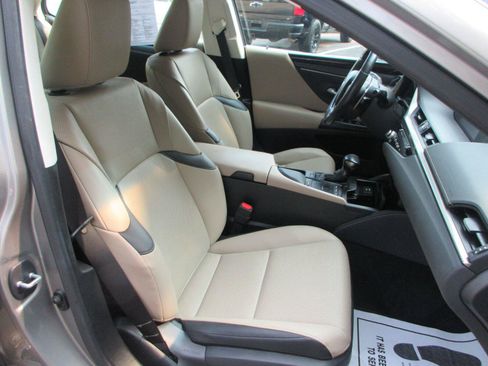 Used 2021 Lexus ES 350 w/ Premium Package FWD image 18