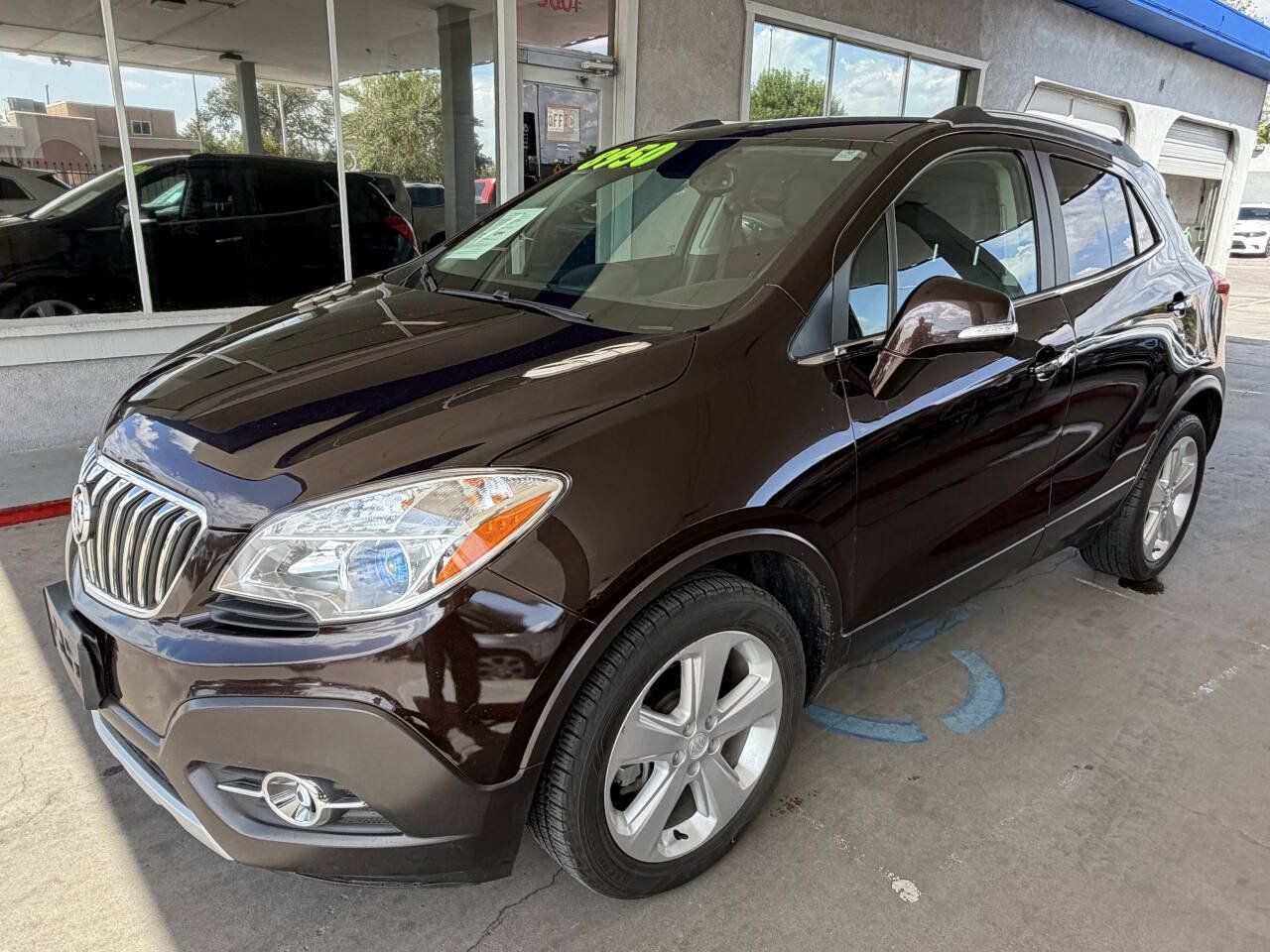 Used 2015 Buick Encore Convenience FWD image 3