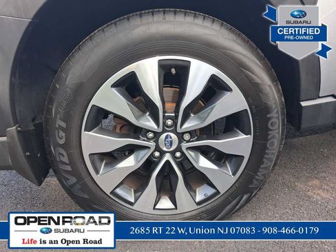 Certified 2023 Subaru Outback Touring AWD/4WD image 10