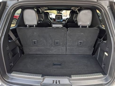 Used 2022 Lincoln Navigator Reserve image 32