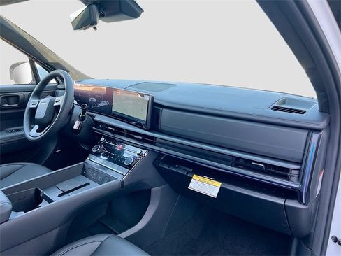 New 2025 Hyundai Santa Fe Calligraphy image 32