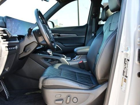 Used 2023 Kia Telluride SX Prestige X-Pro image 13